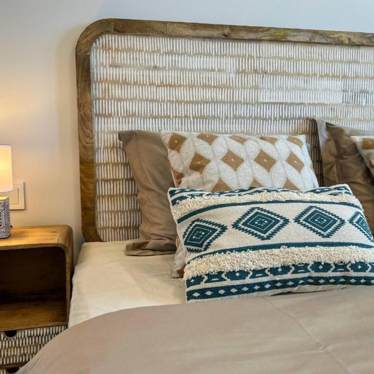 Apartamento con Terraza y Vista al Jardín - Apartamento de 2 dormitorios - 74