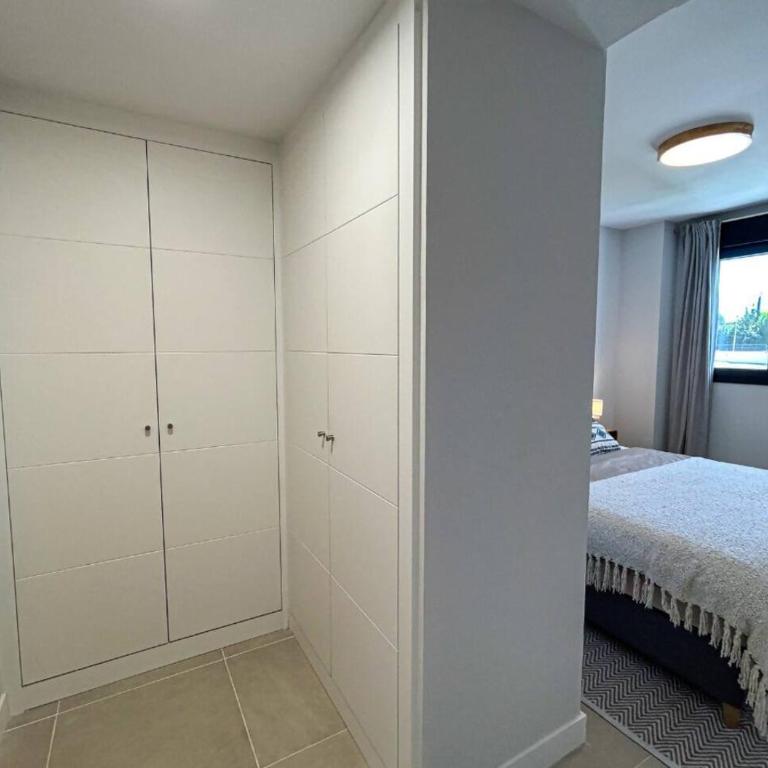 Apartamento con Terraza y Vista al Jardín - Apartamento de 2 dormitorios - 76