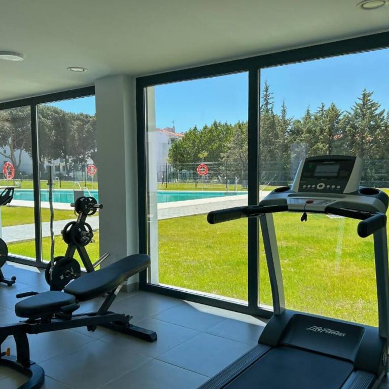 Apartamento con Terraza y Vista al Jardín - Apartamento de 2 dormitorios - 84