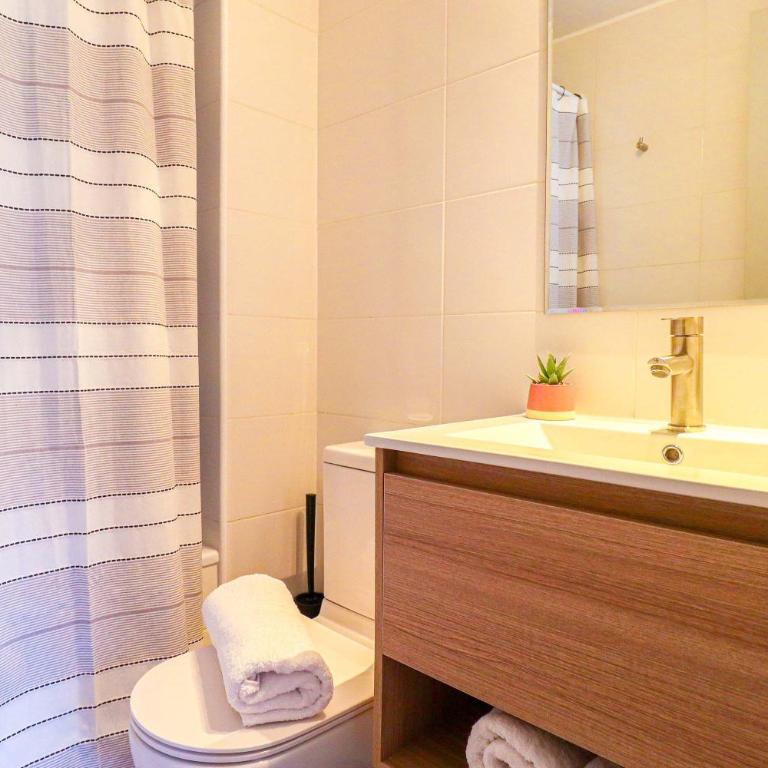 HOM l 2D2B, Wifi, AA, A pasos de universidades, centros de salud y los principales atractivos del centro de Santiago - Apartment - 11