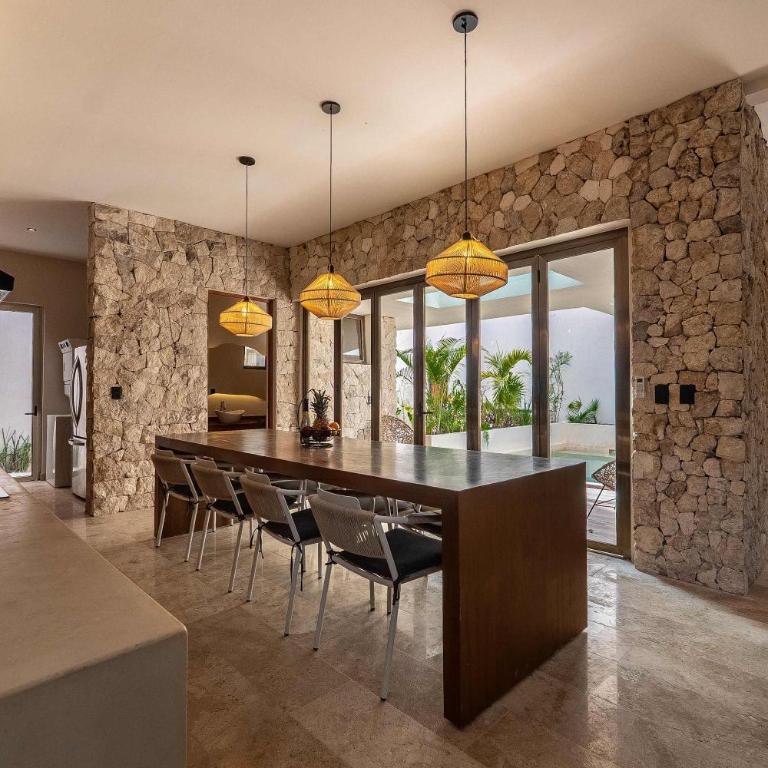 Rare 8BR Dual Villa Getaway with 4 private Pools - Villa - 3