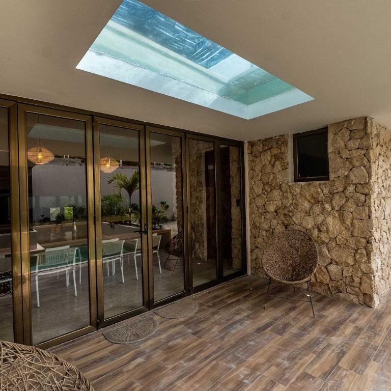 Rare 8BR Dual Villa Getaway with 4 private Pools - Villa - 19