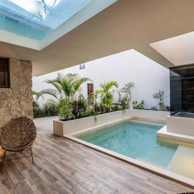 Rare 8BR Dual Villa Getaway with 4 private Pools - Villa - 21