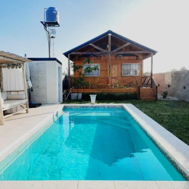 Cabaña con quincho y pileta - Two-Bedroom House - 1