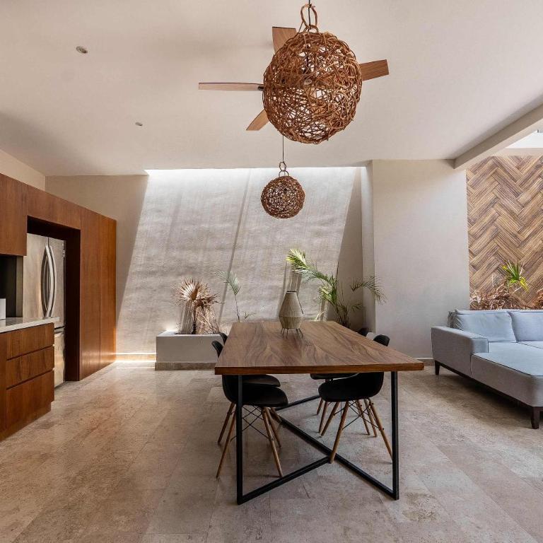 Chic 6BR Dual villa with 4 Private Pools & Concierge - Villa - 4