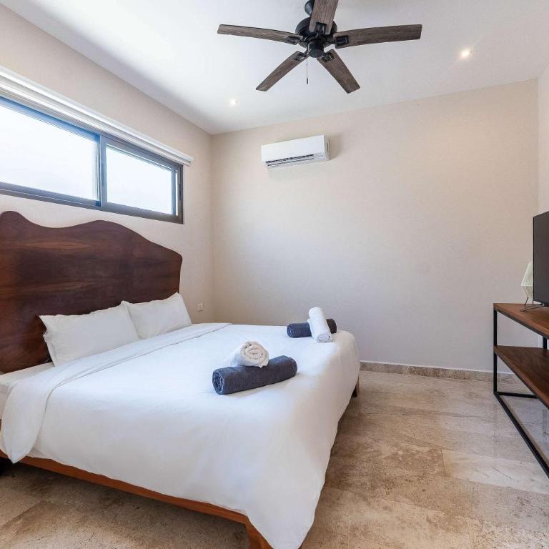 Chic 6BR Dual villa with 4 Private Pools & Concierge - Villa - 38