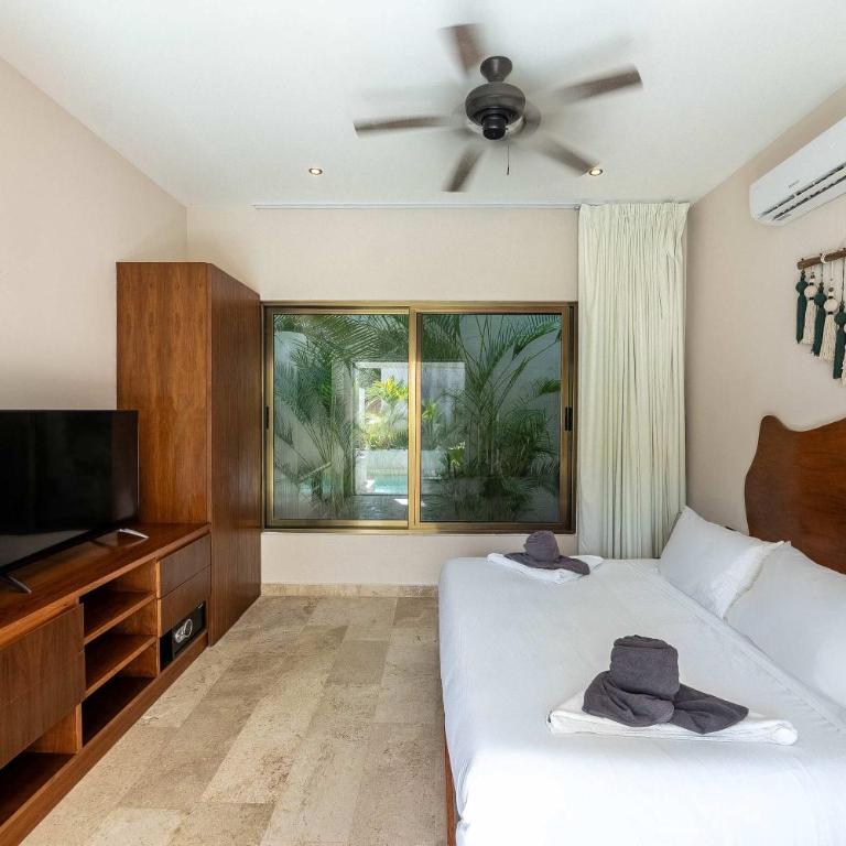 Chic 6BR Dual villa with 4 Private Pools & Concierge - Villa - 49