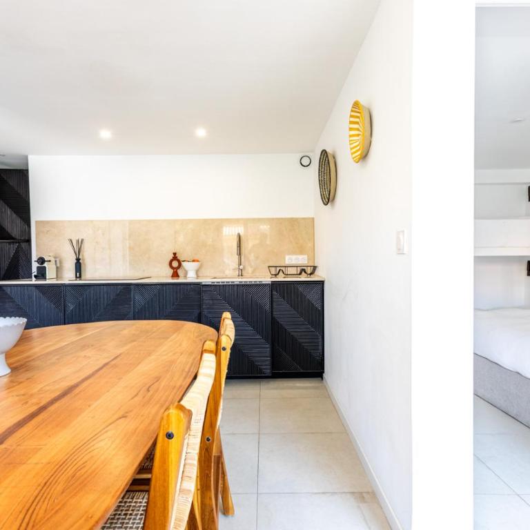 Appartement privé de charme aux Goudes - Marseille - Chambre Double Deluxe avec Balcon - 4