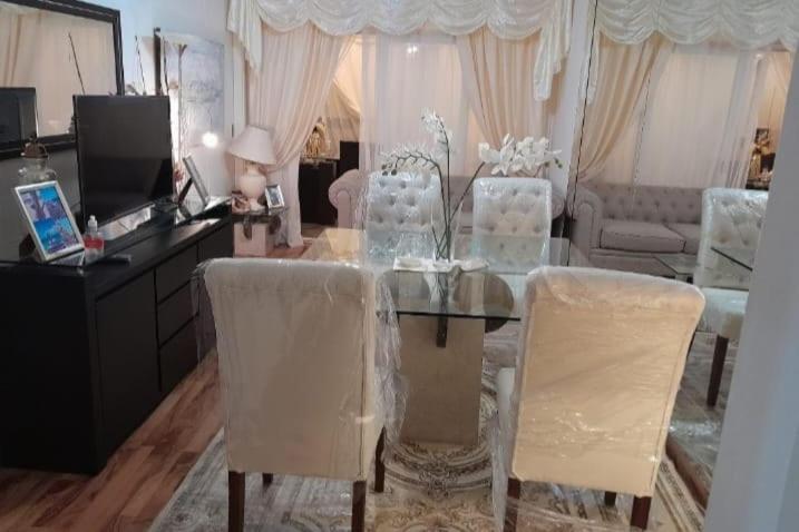 Departamento - Edificio Vanguardia en Playa Mansa - Two-Bedroom Apartment - 4