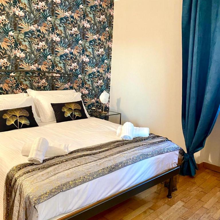 Love Skyline Arena - Two-Bedroom Apartment - 8