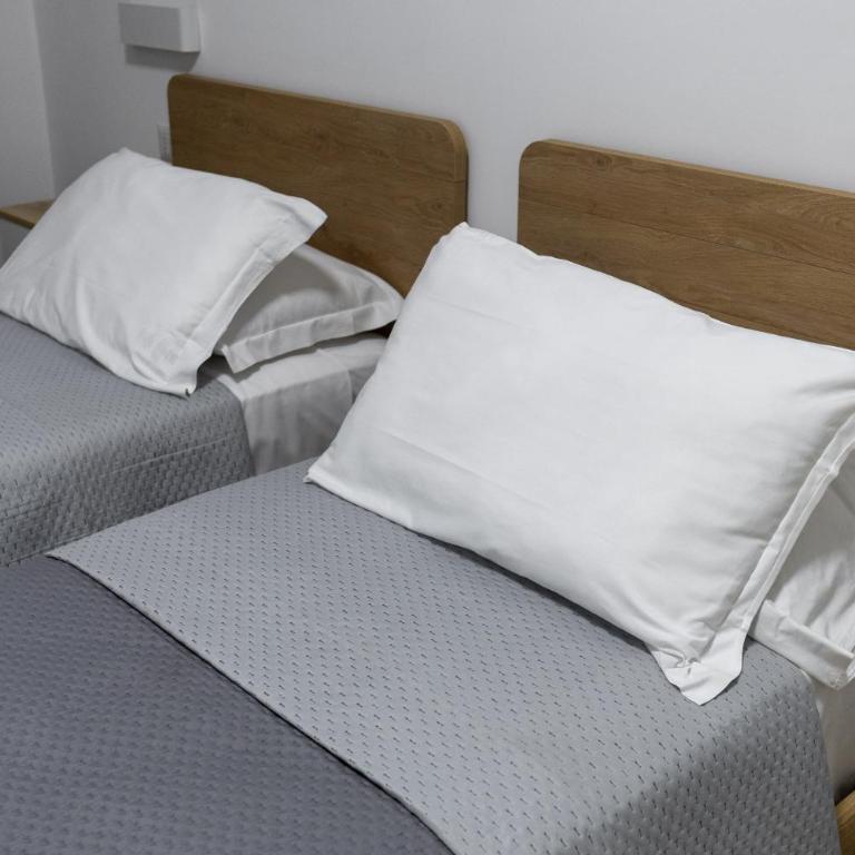 Tury's House - Twin Room with Private Bathroom - 14