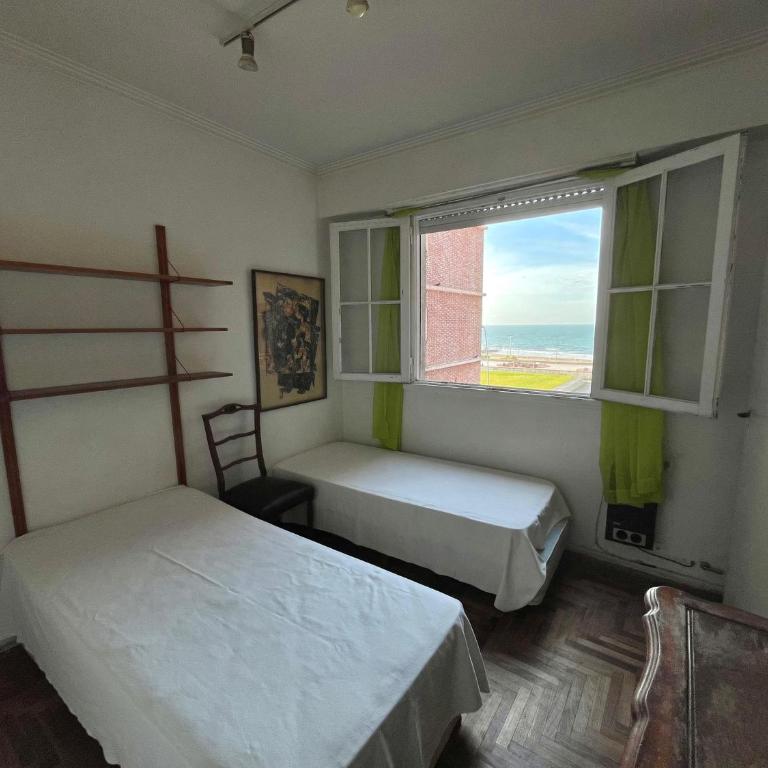 Boulevard Marítimo - Frente al Mar, en la mejor zona de Mar del Plata, a pasos del TORREÓN y del CASINO - Apartamento de 2 dormitorios con vistas al mar - 24