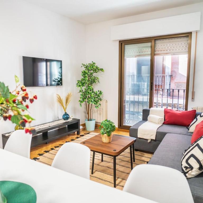 Premium Apartment · 2BR · Historic City Center Sol - Apartamento de 1 dormitorio - 1
