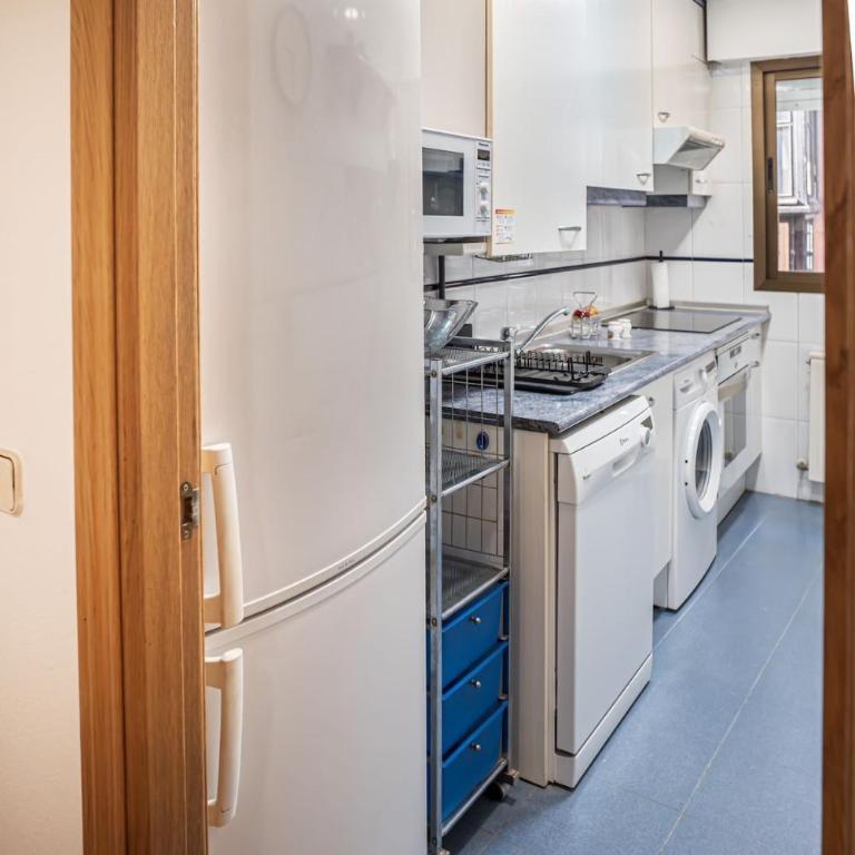 Premium Apartment · 2BR · Historic City Center Sol - Apartamento de 1 dormitorio - 20
