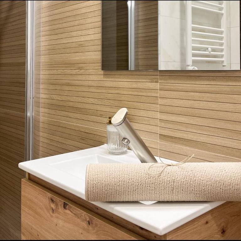 Urban-Usera with Terrace in Madrid Chinatown - Three-Bedroom Apartment - 18