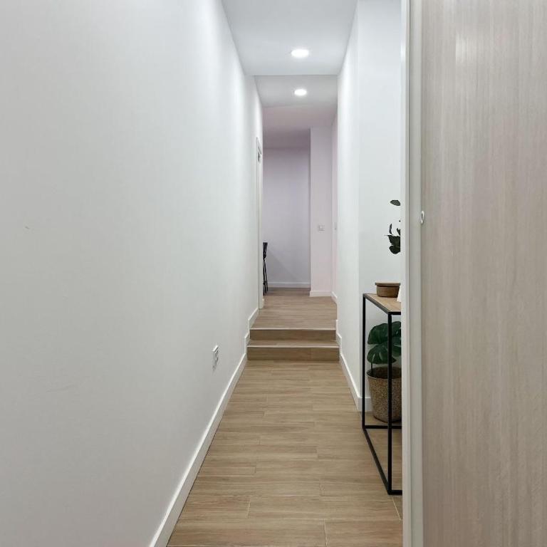 Urban-Usera with Terrace in Madrid Chinatown - Three-Bedroom Apartment - 21