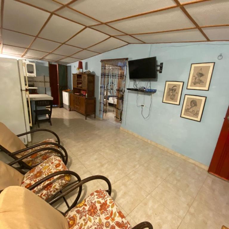 Cabaña el encanto - Three-Bedroom House - 8