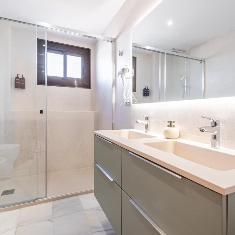 Las Arenas 18-L Apartment Levante Beach - Apartment with Sea View - 32