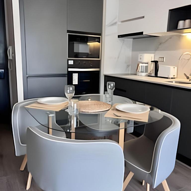 Refugio urbano con estilo y confort - One-Bedroom Apartment - 15
