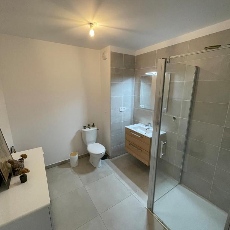 Charming Apartment Ajaccio - One-Bedroom Apartment - 8