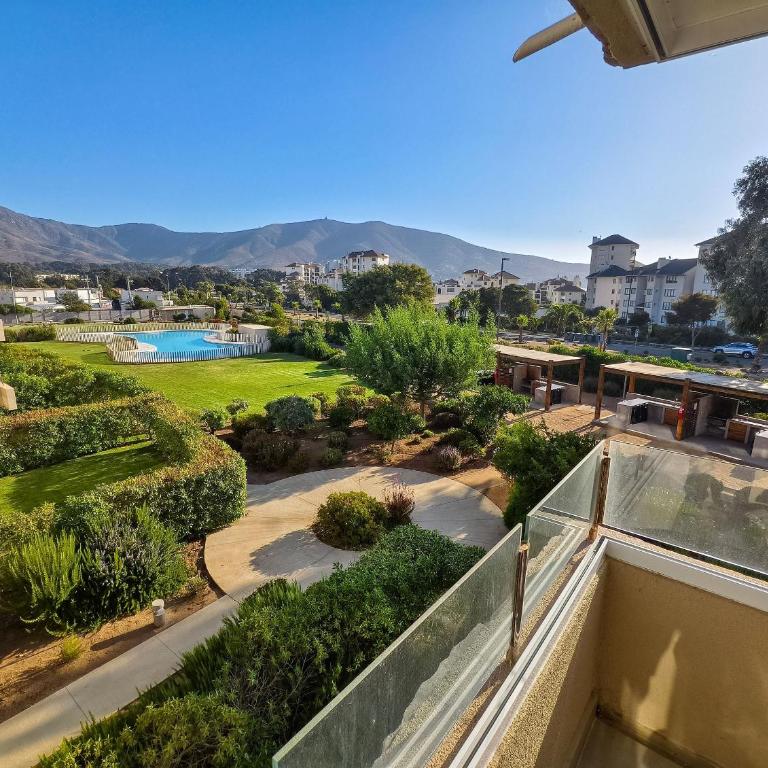 Hermoso y acogedor depto. cerca de la playa para 6 - Apartment with Pool View - 1