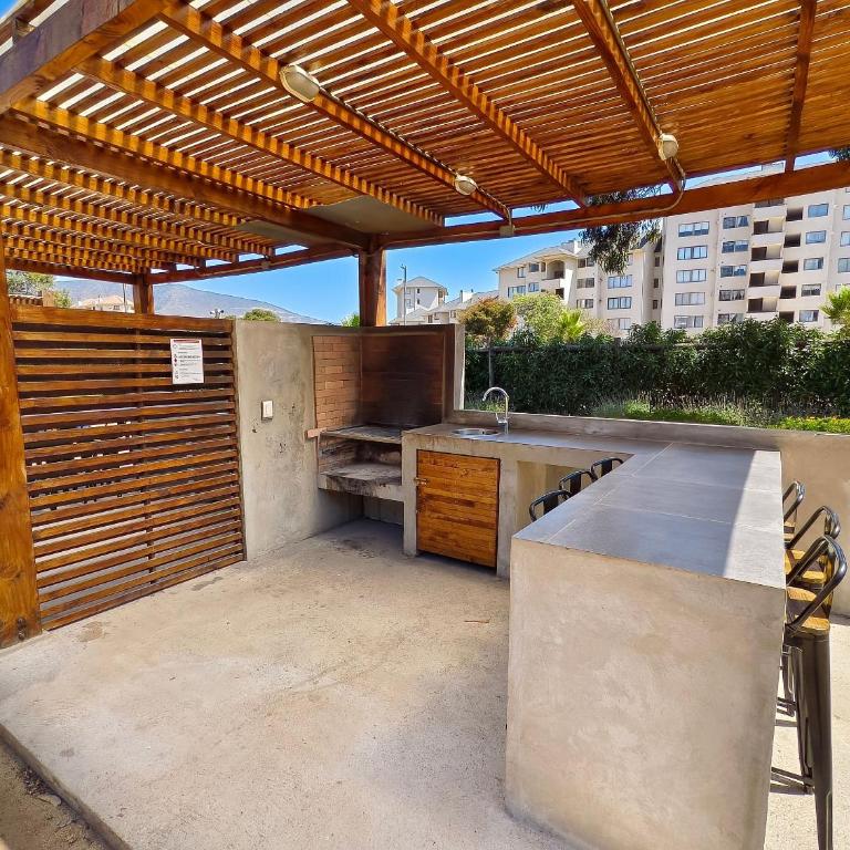 Hermoso y acogedor depto. cerca de la playa para 6 - Apartment with Pool View - 28
