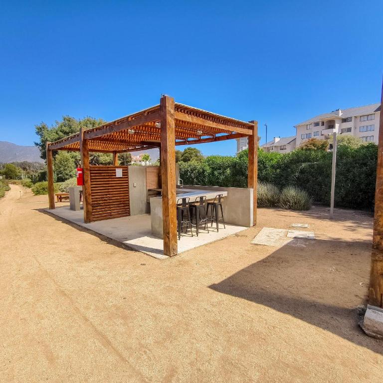 Hermoso y acogedor depto. cerca de la playa para 6 - Apartment with Pool View - 29