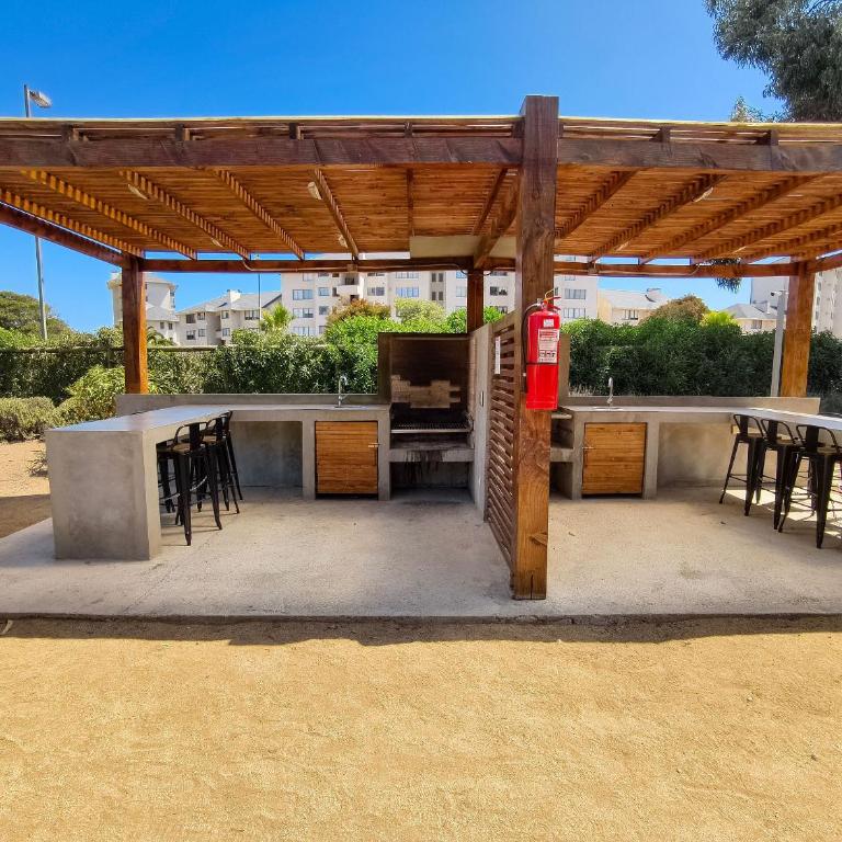 Hermoso y acogedor depto. cerca de la playa para 6 - Apartment with Pool View - 30