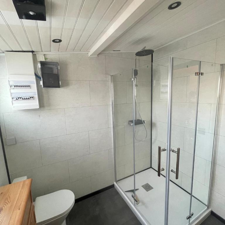 Logement spacieux - Appartamento con 2 Camere da Letto - 2