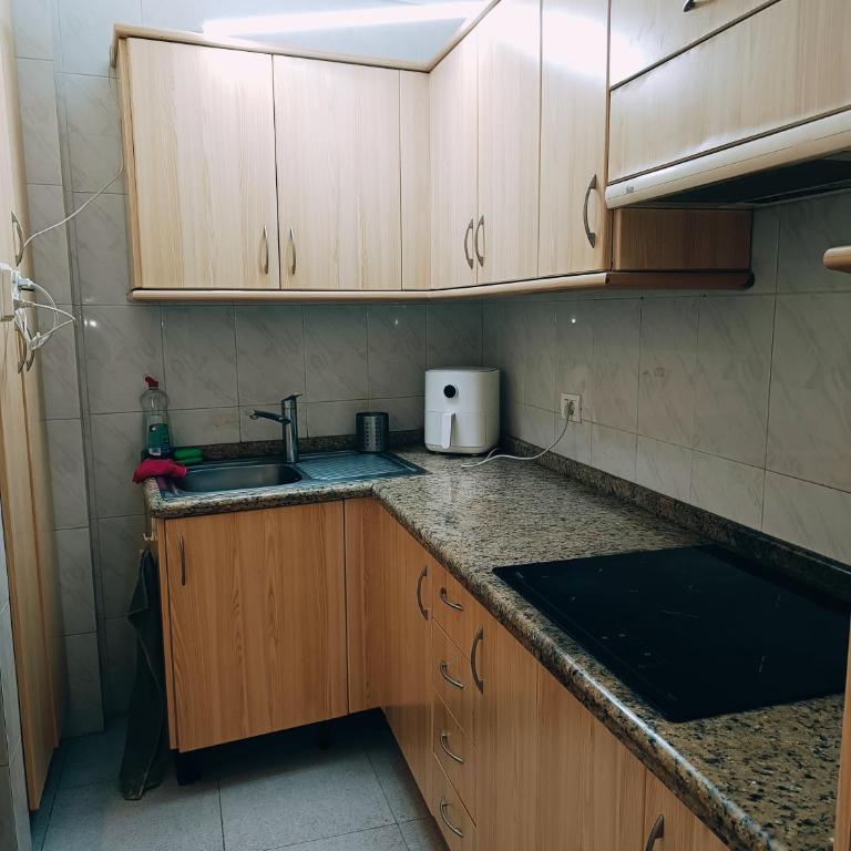 Amplia y Luminosa habitacion en el centro de La Laguna - Apartamento de 1 dormitorio - 16