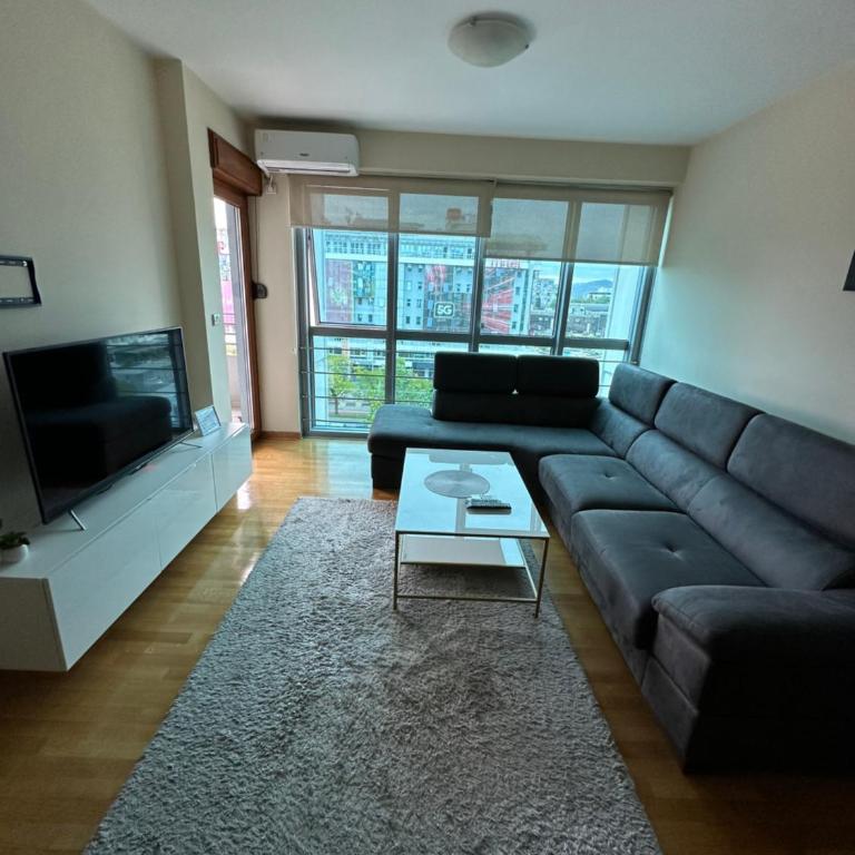 Great location two bedroom apatment ''MAXIM''-GARAGE 5EUR PER DAY - Two-Bedroom Apartment - 2