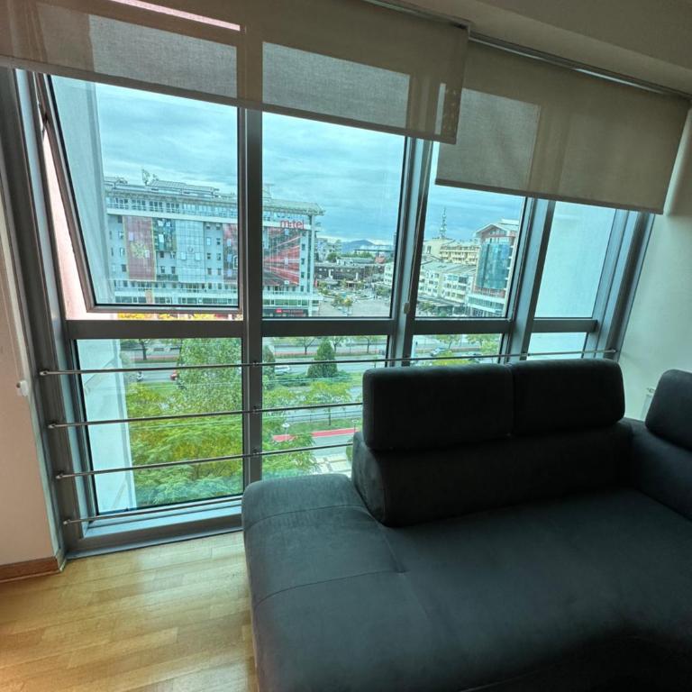 Great location two bedroom apatment ''MAXIM''-GARAGE 5EUR PER DAY - Two-Bedroom Apartment - 6