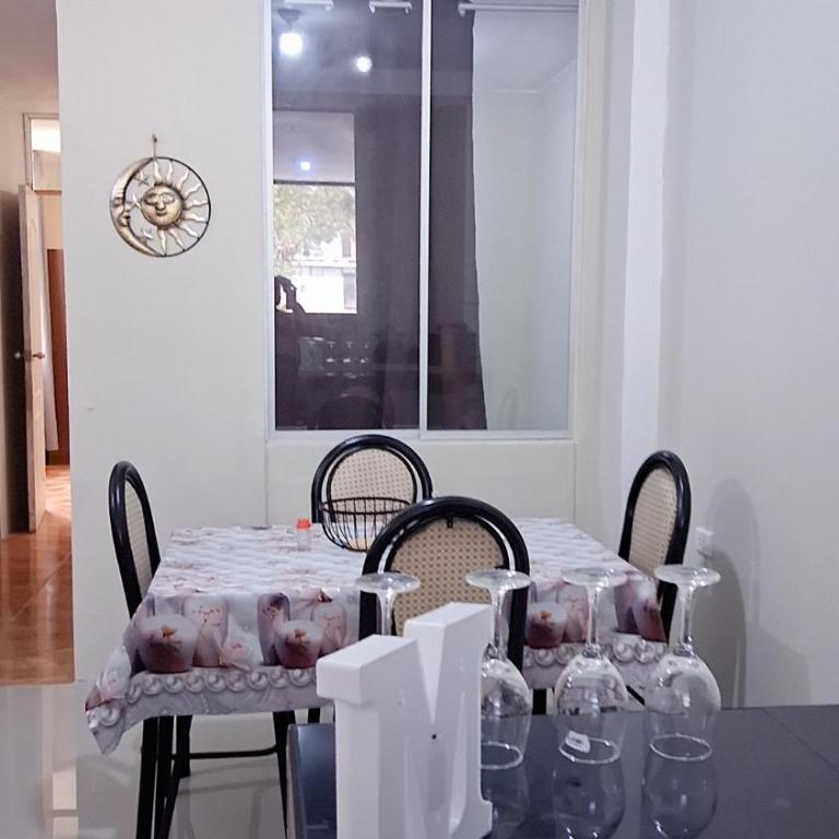 La Casa del tio Migue - Three-Bedroom Apartment - 13