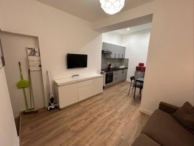 Au cœur du Vieux Nice, superbe studio refait à neuf - Appartement 1 Chambre - 6