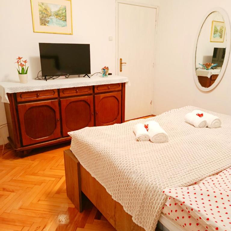 Home Sweet Home No1 - One-Bedroom Apartment - 8