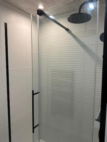 Bel appartement en bord de mer avec piscine lagon et jardin, en résidence sécurisée - Appartement 2 Chambres - 27