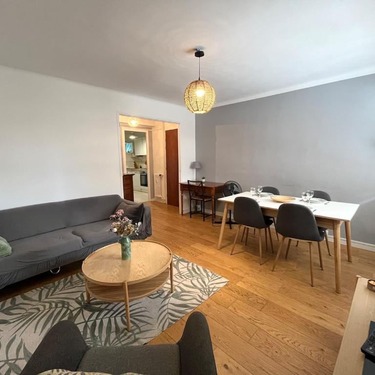 Appartement Odysée-Plage - Three-Bedroom Apartment - 12