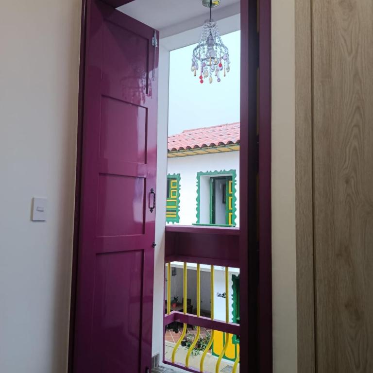 Jardinhabs - JARDÍN - Double Room with Balcony - 5