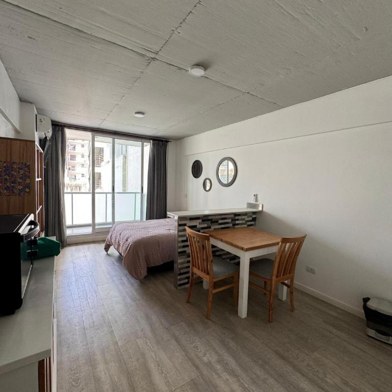 Bright studio apartment with balcony - Apartamento de 1 dormitorio - 7