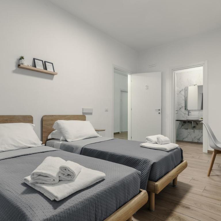 Tury's House - Twin Room with Private Bathroom - 8