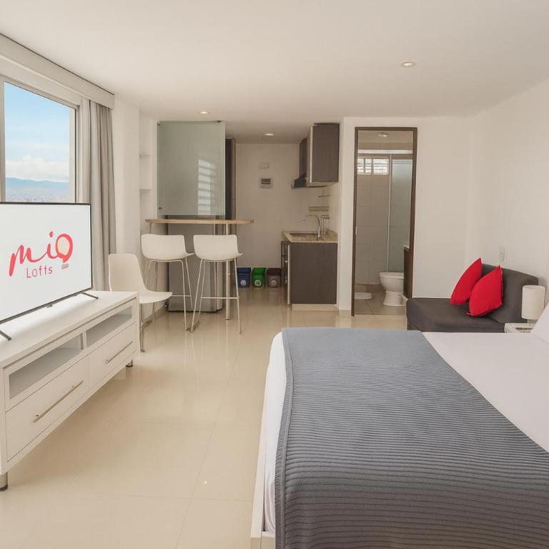 Edificio La Frontera - Vista El Poblado Free Parking & Wifi Recep 24 h - Suite Deluxe - 2