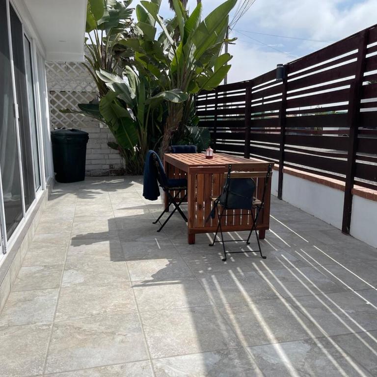The Wind and Sea House-BEACH HOUSE - Two-Bedroom Apartment - 11