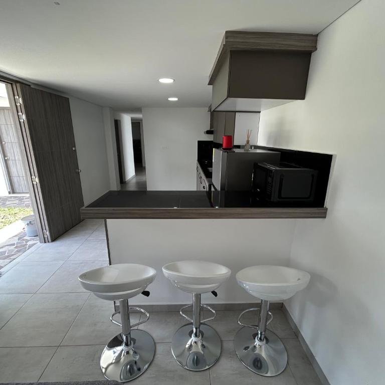 House 10 minutes from the airport, Rionegro - Apartamento de 3 dormitorios - 8