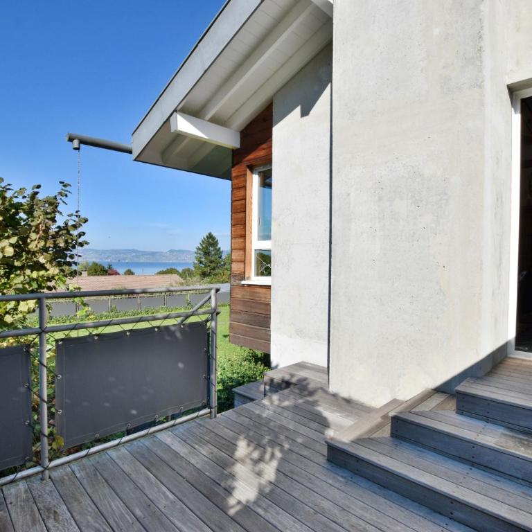 Villa spacieuse avec terrasse et jardin, animaux et parking admis - Maison 5 Chambres - 10