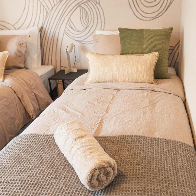 HOM I Muy cerca del Mall Alto Las Condes 2D2B 4PAX - Apartment - 82