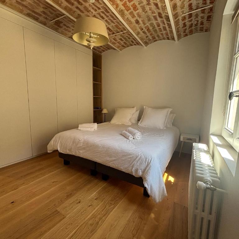 ARLES: Duplex Chic Centre - Clim & Vue Imprenable - FR-1-765-29 - Apartment - 14