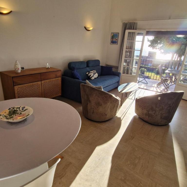 Appartement avec mezzanine et piscine, animaux acceptés, parking privé à Sainte-Maxime - FR-1-780-81 - Apartment - 12