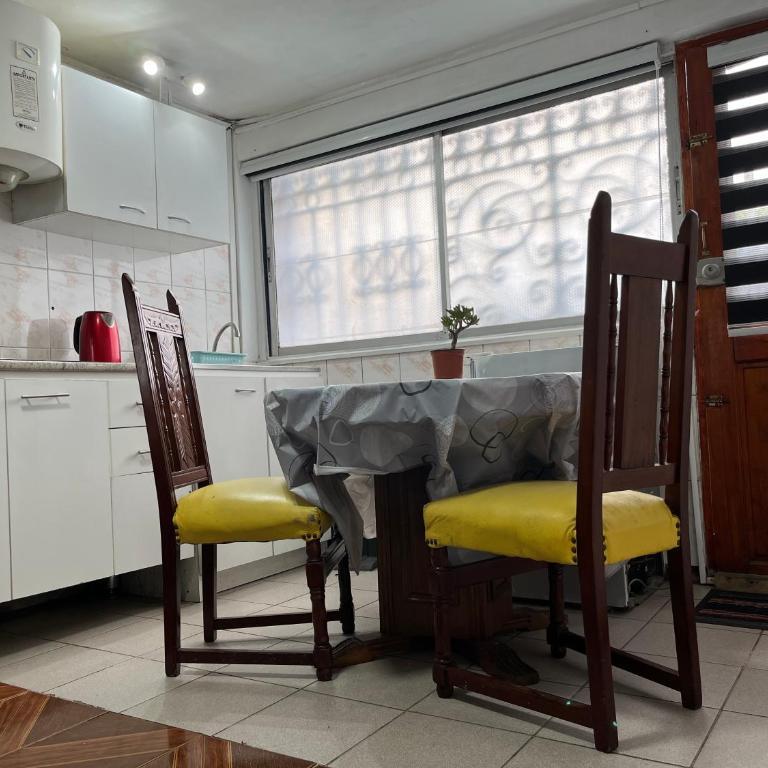 Departamento Reloj de flores - One-Bedroom Apartment - 6