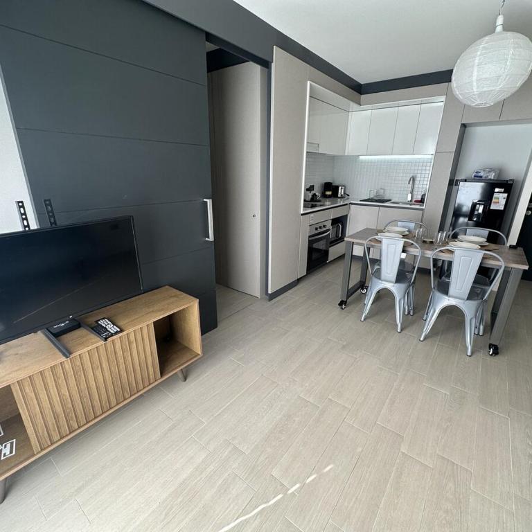 Ocean Suites San Isidro - One-Bedroom Apartment - 1