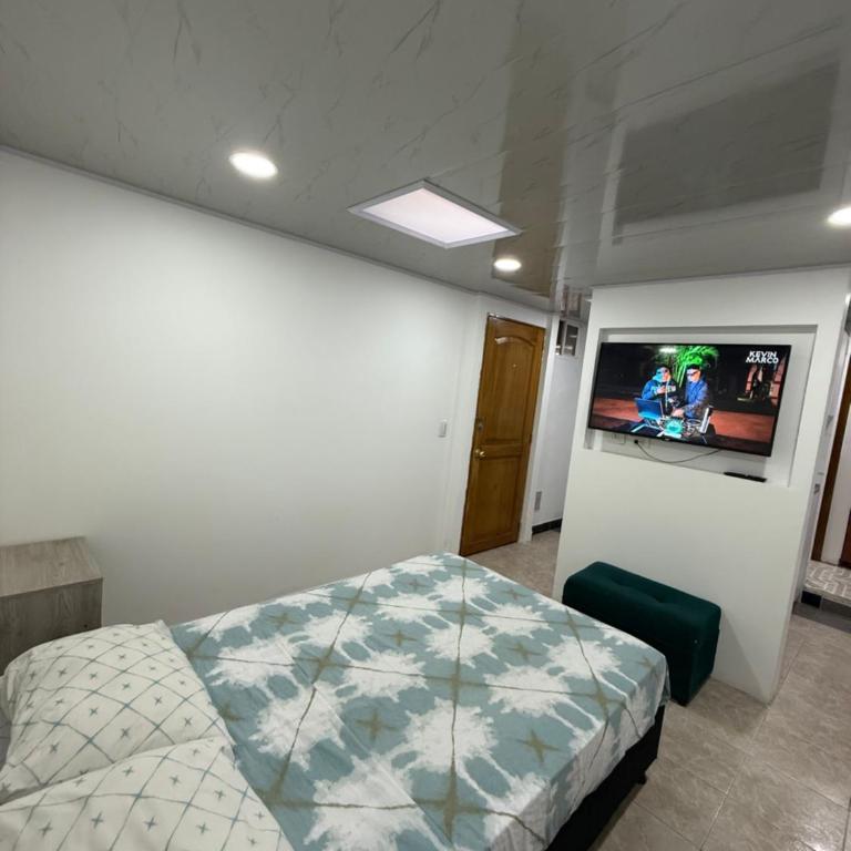 Aparta studio cerca al Aeropuerto - Apartamento de 2 dormitorios - 1